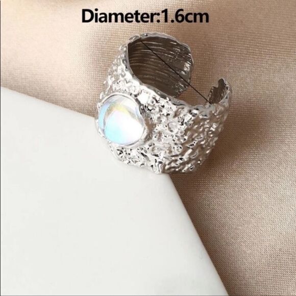 SILVER Textured Blue Stone Cuff Ring - Picture 4 of 4